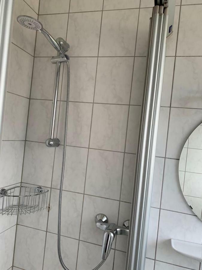 Zimmer In Brand Аахен Екстериор снимка